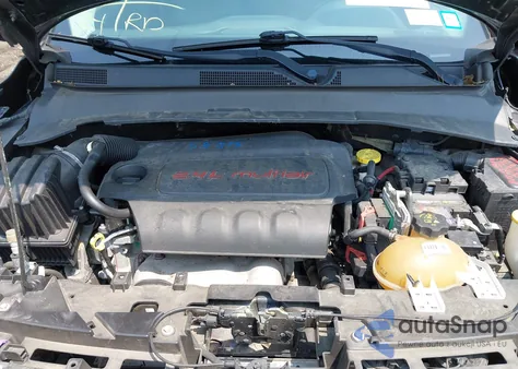 2018 Jeep Compass Latitude 4X4 из США, поврежденный, VIN 3C4NJDBB4JT100129